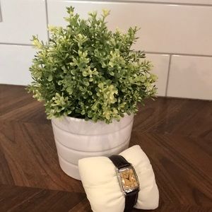 Armani watch: excellent brown leather watch